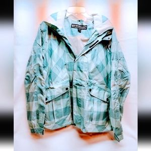 Precision mountain wear ski jacket